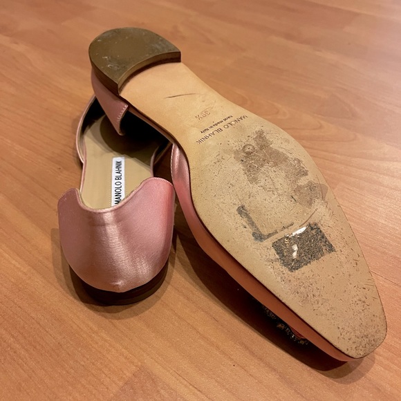 Chic Pink Manolo Flats w/ Crystal Buckle, Size 39.5 (US 9) - Picture 5 of 5